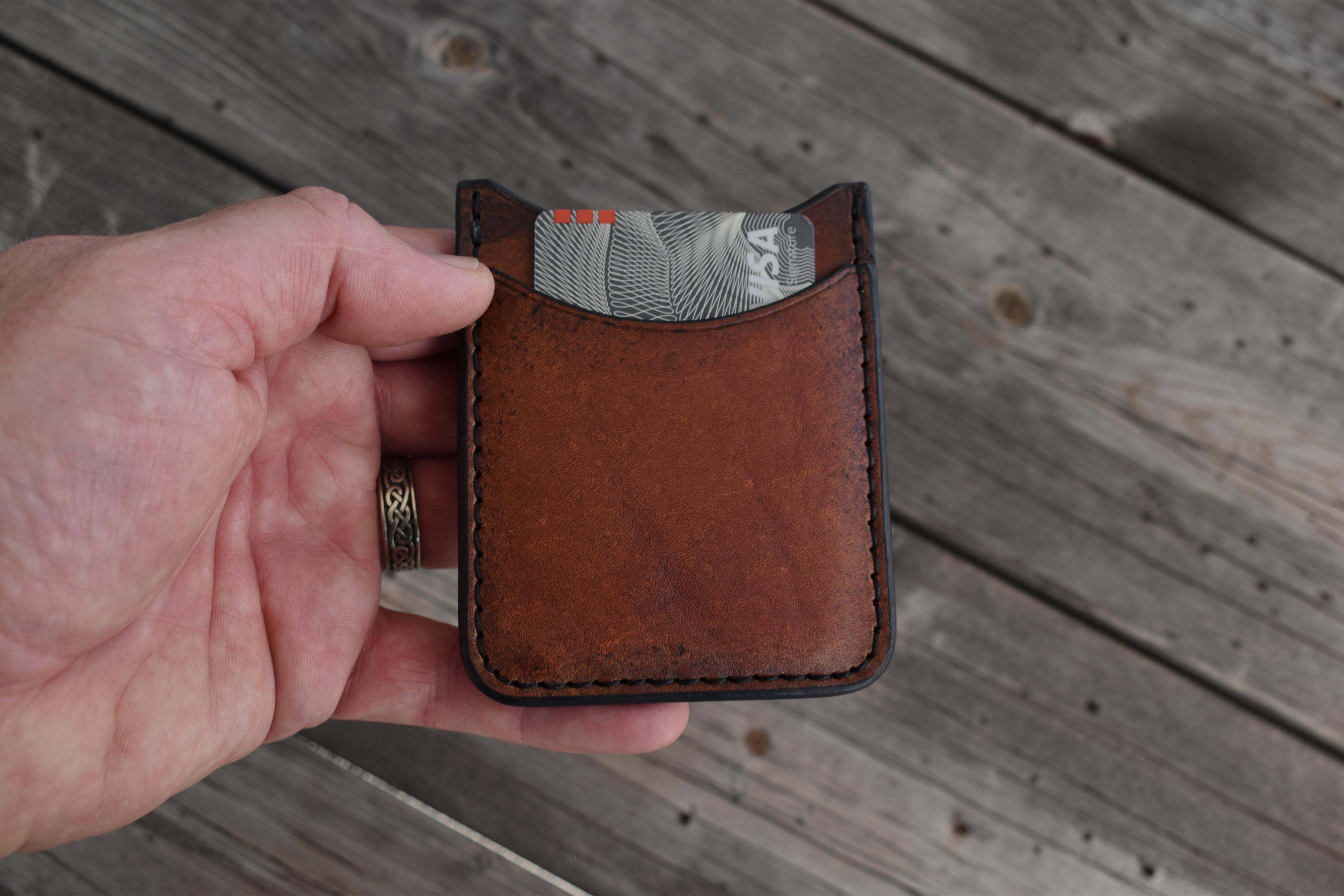 THE ROVER: Minimalist Credit Card Wallet with Money Clip