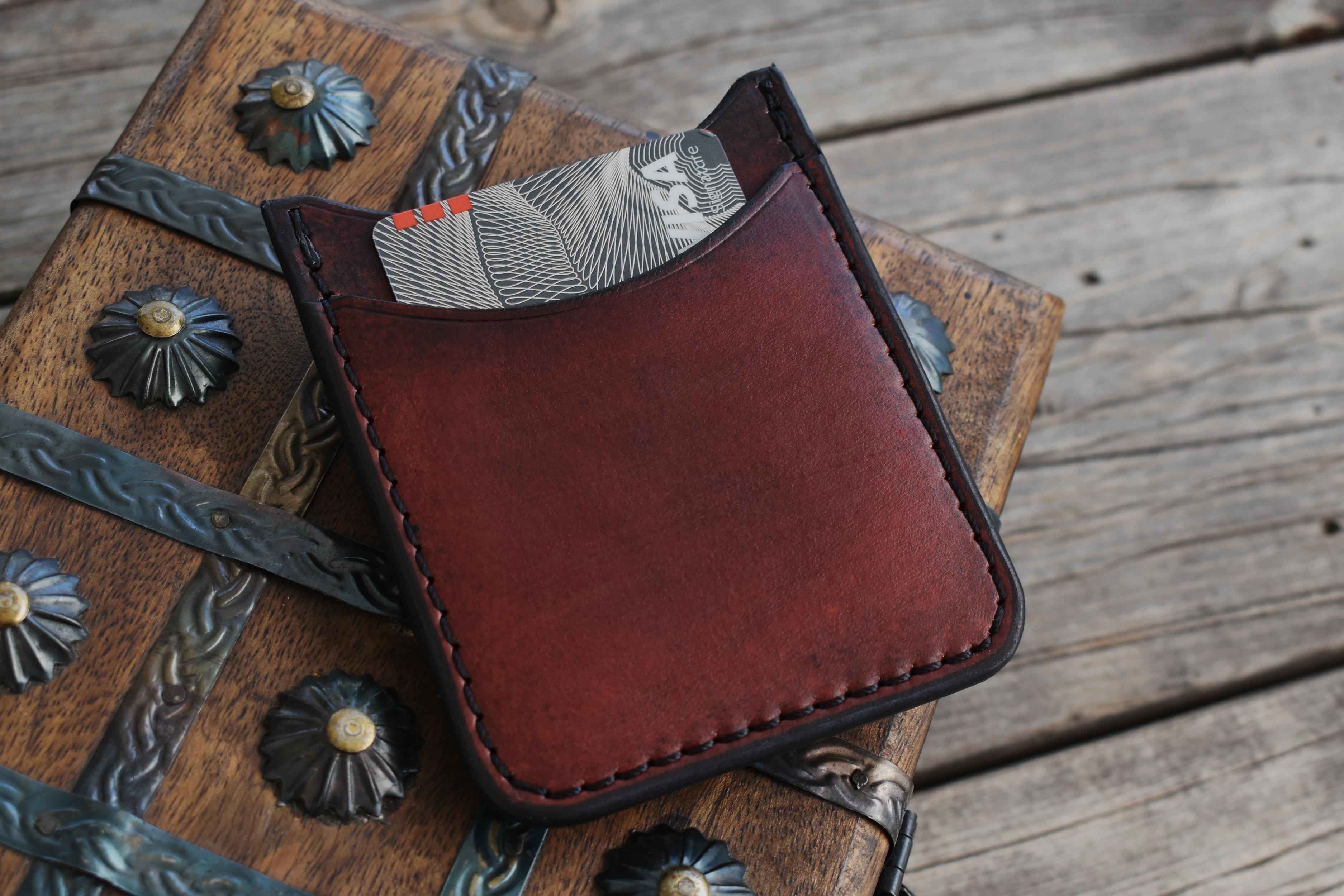 THE ROVER: Minimalist Credit Card Wallet with Money Clip