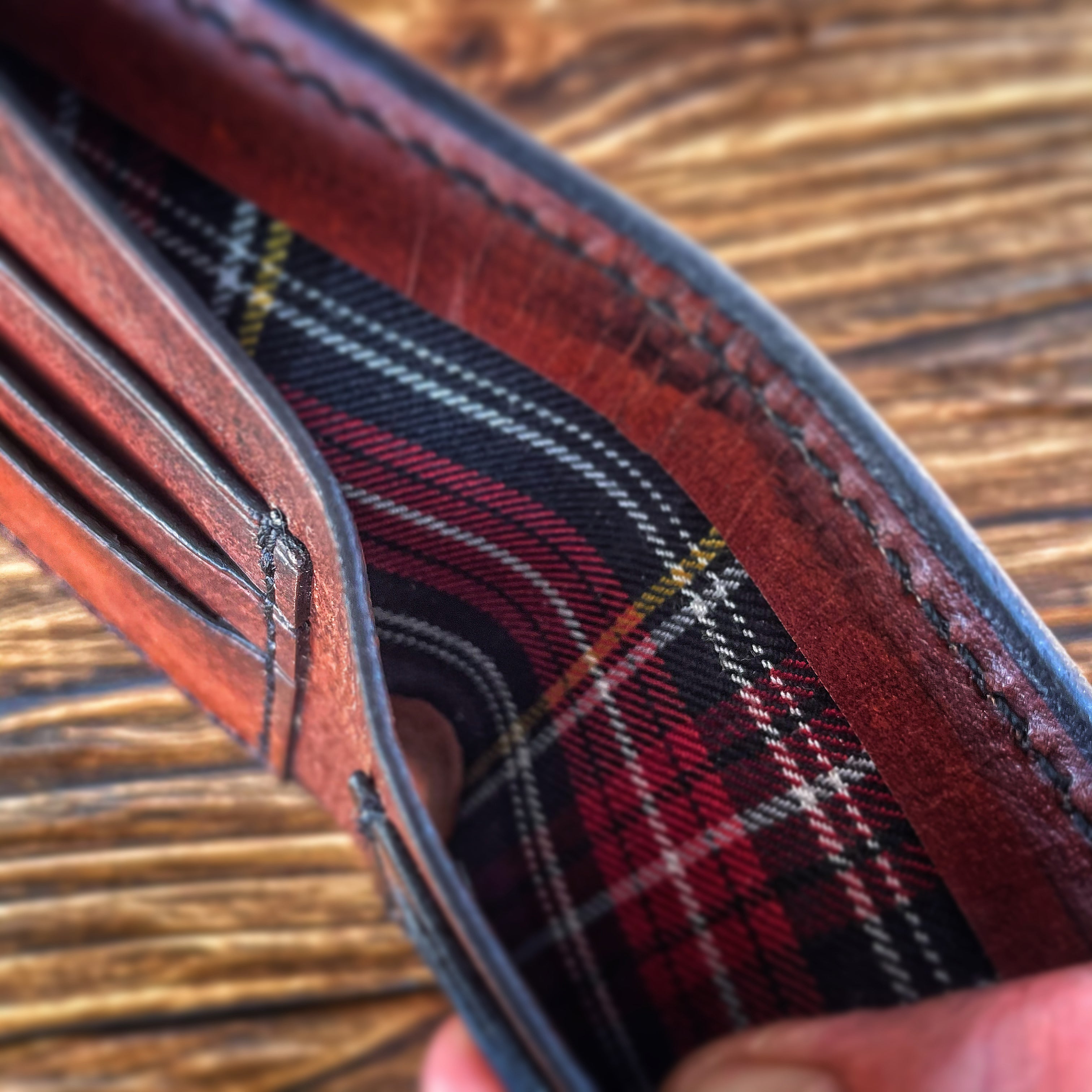 Ashford Bi-Fold (4 Pocket)