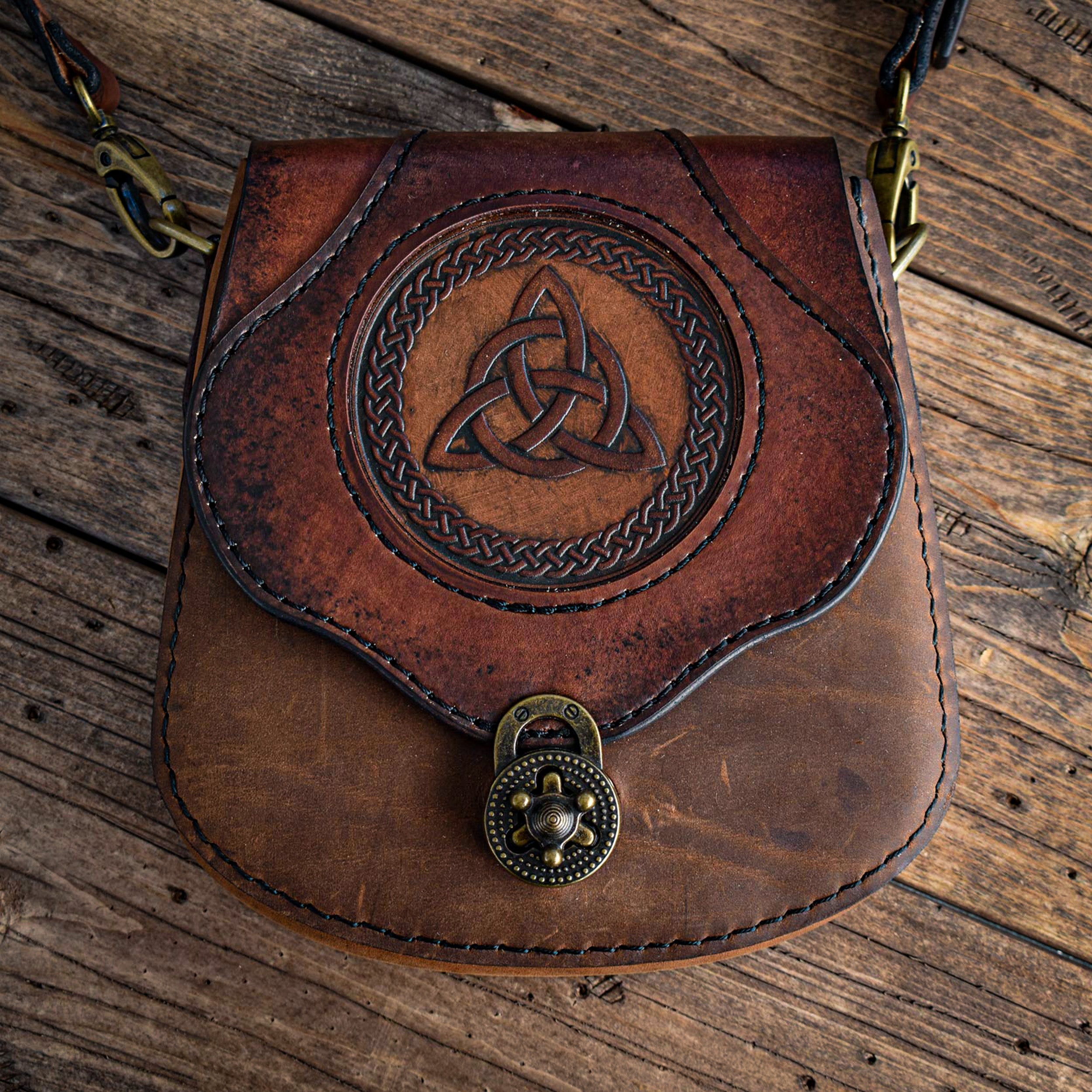 THE BRIGID - Crossbody Bag w/Trinity Knot