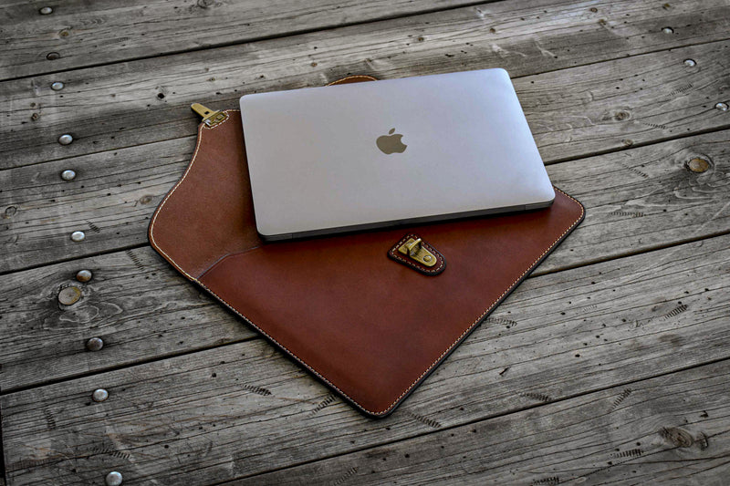 MacBook Pro/Air Sleeve Case - Brown Bridle Leather