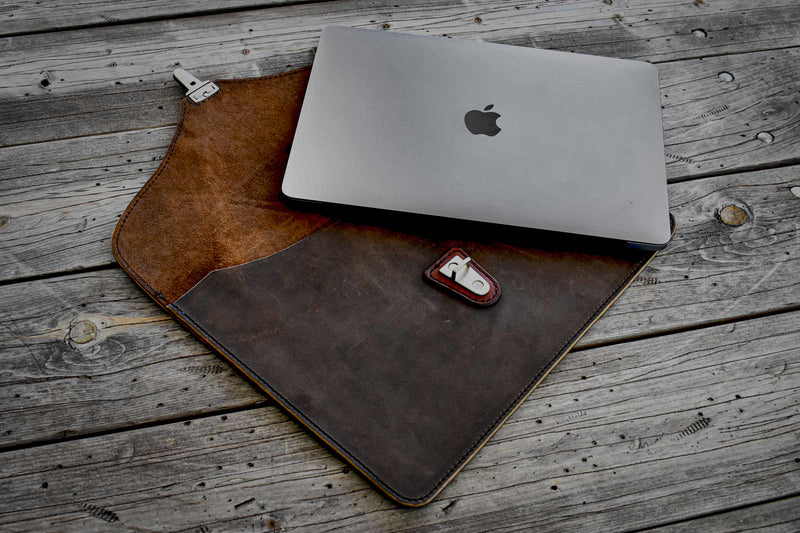 MacBook Pro/Air Sleeve Case - Brown CrazyHorse Leather