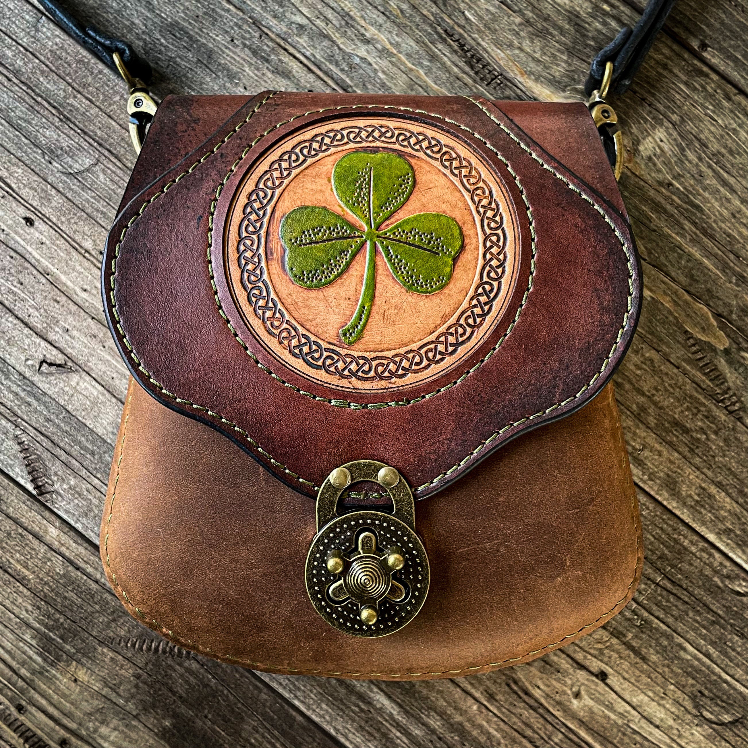 THE BRIGID - Crossbody Bag w/Shamrock